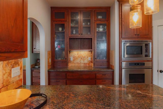 210 E 6th Ave, Escondido, CA 92025