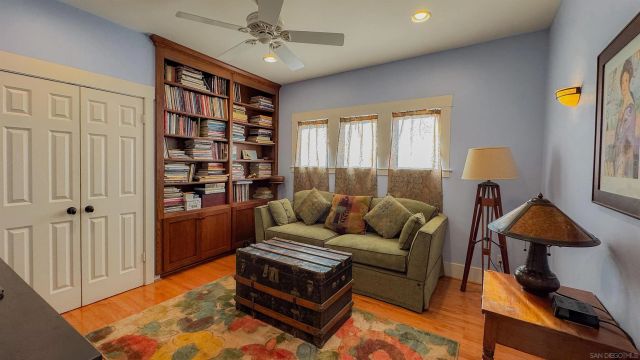 210 E 6th Ave, Escondido, CA 92025
