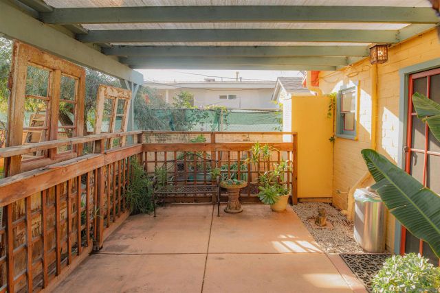 210 E 6th Ave, Escondido, CA 92025