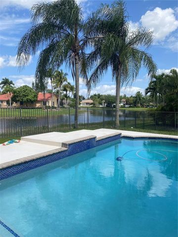 3066 Lakewood Cir 3066, Weston, FL 33332