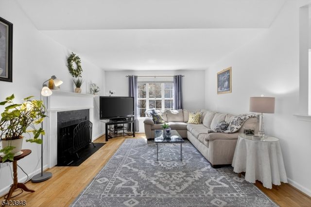 2204 Vroom Dr, Bridgewater Twp., NJ 08807