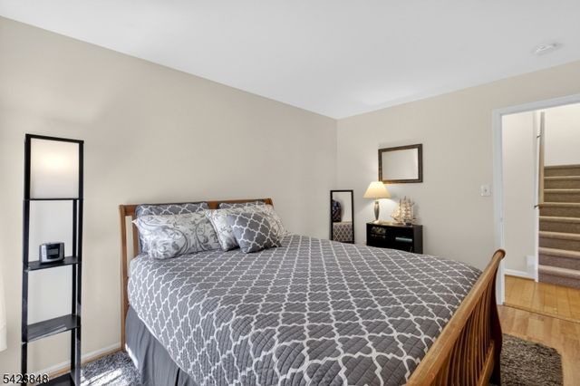 2204 Vroom Dr, Bridgewater Twp., NJ 08807