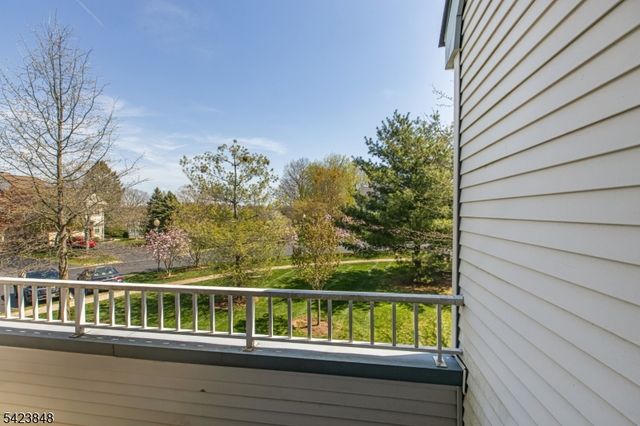 2204 Vroom Dr, Bridgewater Twp., NJ 08807