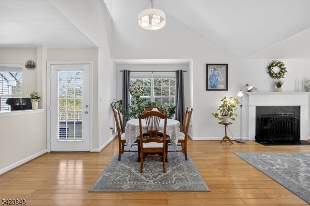 2204 Vroom Dr, Bridgewater Twp., NJ 08807