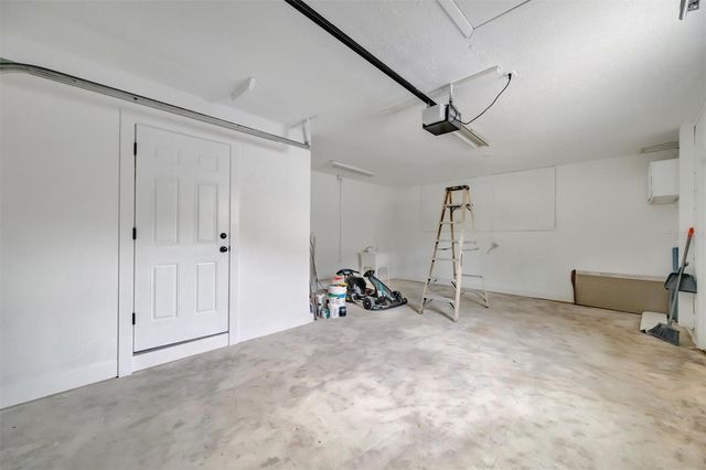 7454 LOCUST STREET NE, St Petersburg, FL 33702