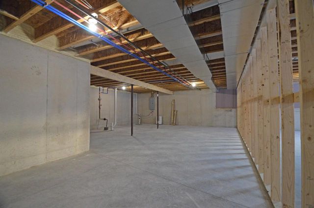 470 HURON ROAD, Green Bay, WI 54311