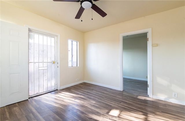 719 E Imperial Highway, Los Angeles, CA 90059