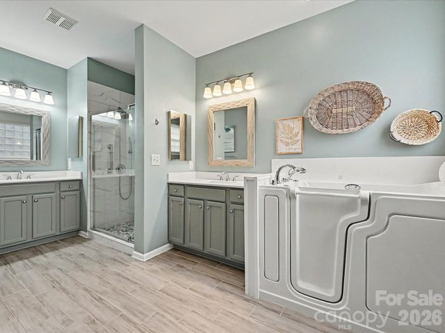 360 Garnet Court, Fort Mill, SC 29708
