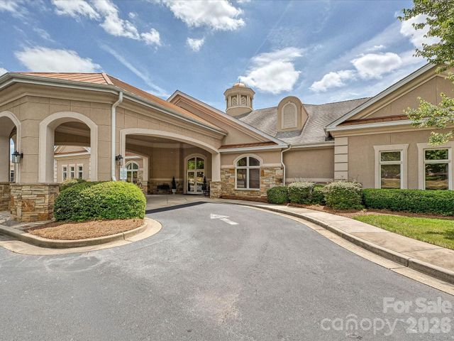 360 Garnet Court, Fort Mill, SC 29708