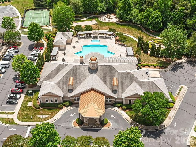 360 Garnet Court, Fort Mill, SC 29708