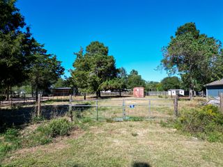 732 Ezekiel Smith Street, Waller, TX 77484