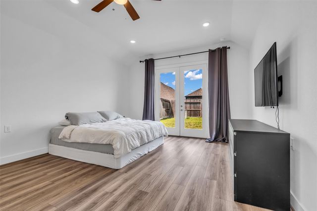 10614 Hazel Hills Drive, Cypress, TX 77433