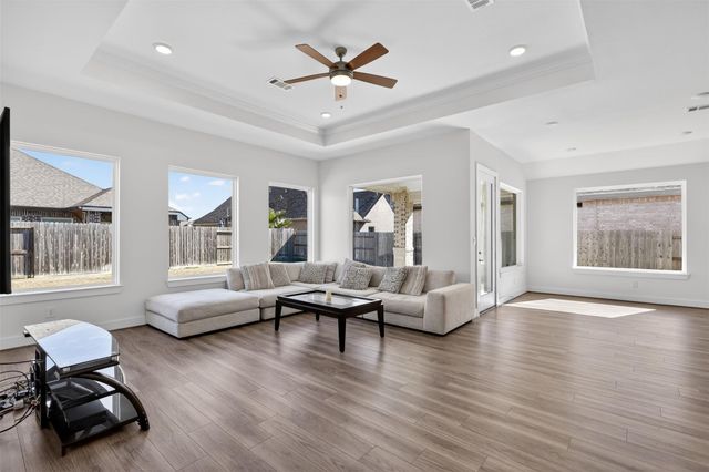 10614 Hazel Hills Drive, Cypress, TX 77433