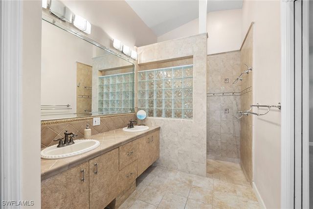 816 102nd AVE N, Naples, FL 34108