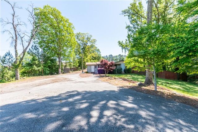 7919 Hickory Flat Highway, Woodstock, GA 30188