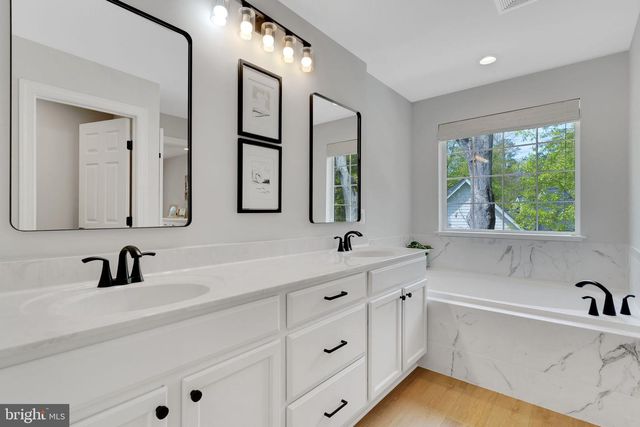 14720 LOCUST CT, Issue, MD 20645