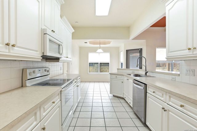 2130 North Ranch Estates Blvd, New Braunfels, TX 78130