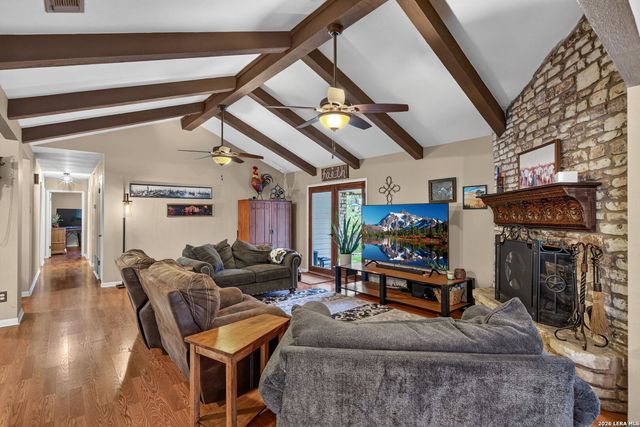 9707 WINDWOOD DR, Boerne, TX 78006