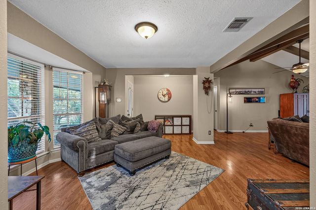 9707 WINDWOOD DR, Boerne, TX 78006