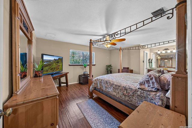 9707 WINDWOOD DR, Boerne, TX 78006