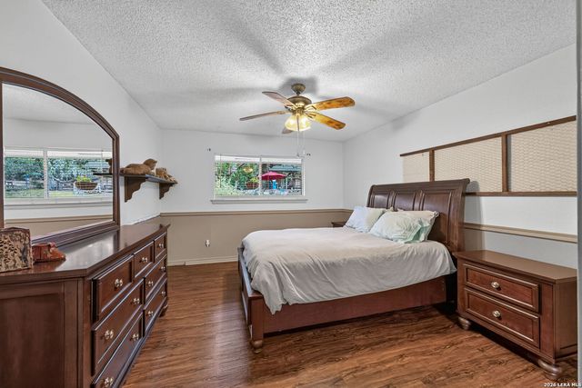 9707 WINDWOOD DR, Boerne, TX 78006