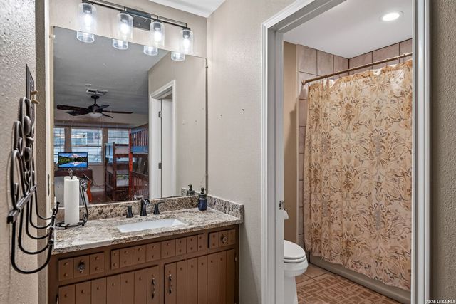 9707 WINDWOOD DR, Boerne, TX 78006