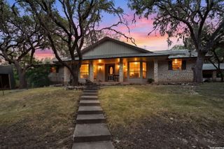 9707 WINDWOOD DR, Boerne, TX 78006