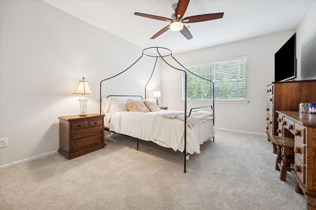 5818 Valley Forge Drive 108, Houston, TX 77057