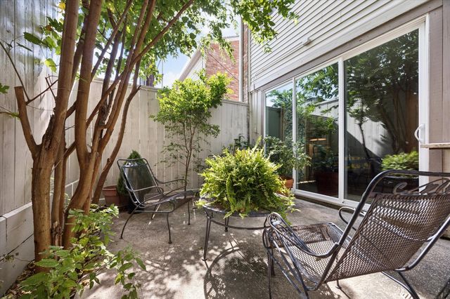 5818 Valley Forge Drive 108, Houston, TX 77057