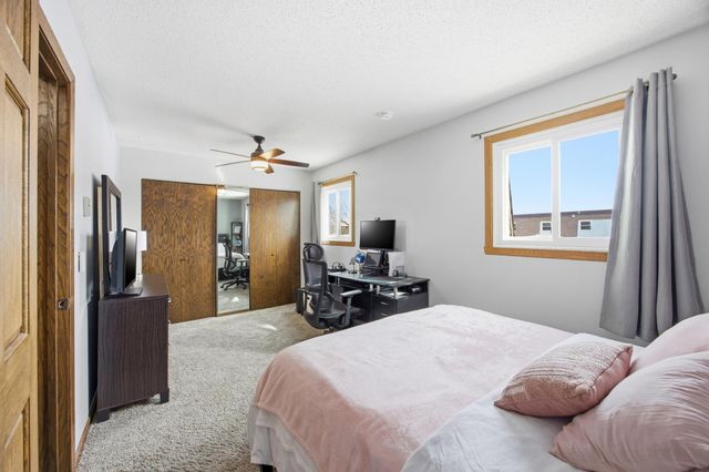 961 4th Avenue W B, West Fargo, ND 58078