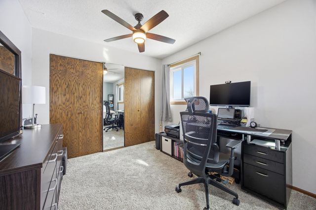 961 4th Avenue W B, West Fargo, ND 58078