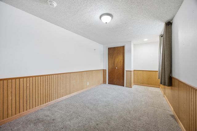 961 4th Avenue W B, West Fargo, ND 58078