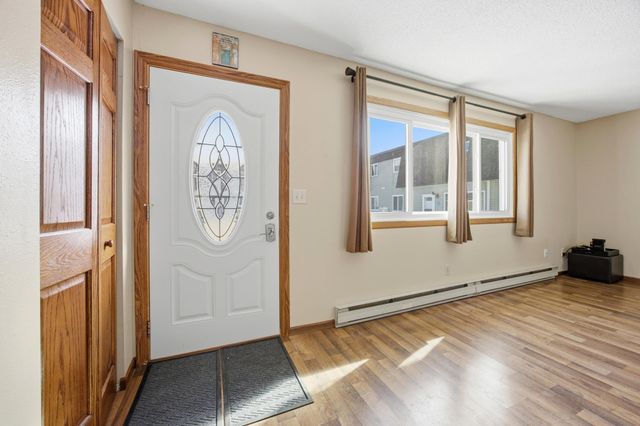 961 4th Avenue W B, West Fargo, ND 58078