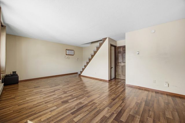 961 4th Avenue W B, West Fargo, ND 58078