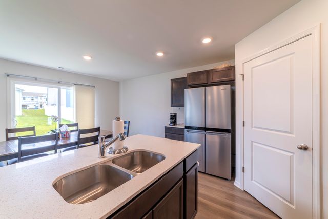 605 Ensign Place, Hebron, IN 46341