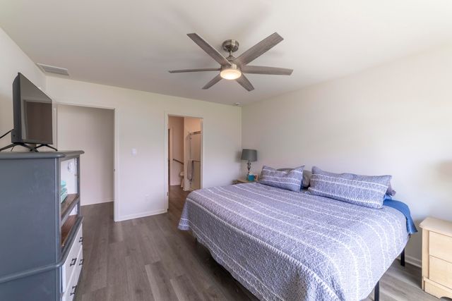 605 Ensign Place, Hebron, IN 46341