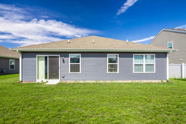 605 Ensign Place, Hebron, IN 46341