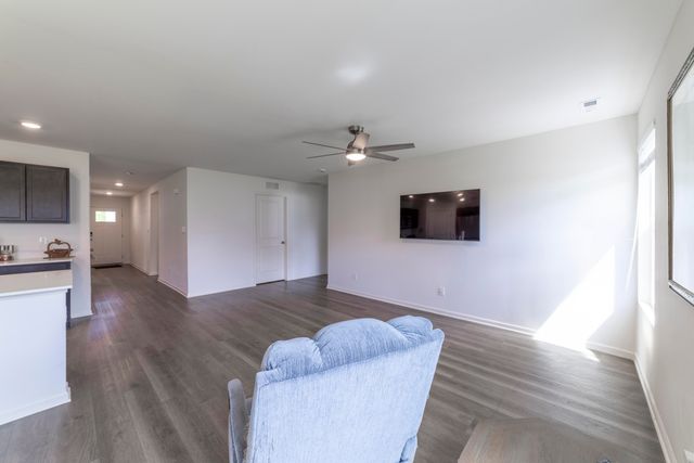 605 Ensign Place, Hebron, IN 46341