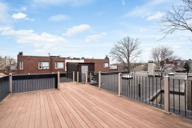 114 Strathmore Rd 404, Boston, MA 02135