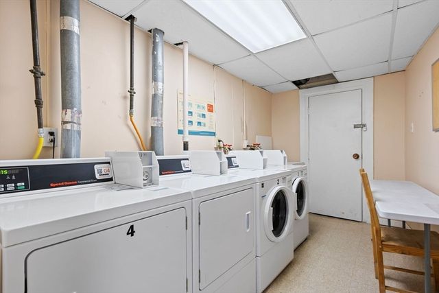 114 Strathmore Rd 404, Boston, MA 02135