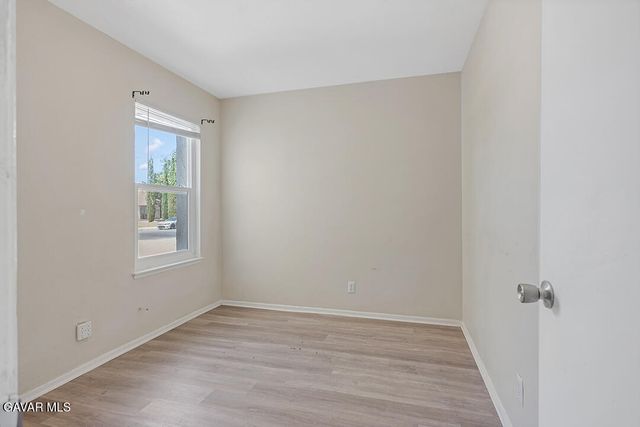 44556 Fenhold Street, Lancaster, CA 93535