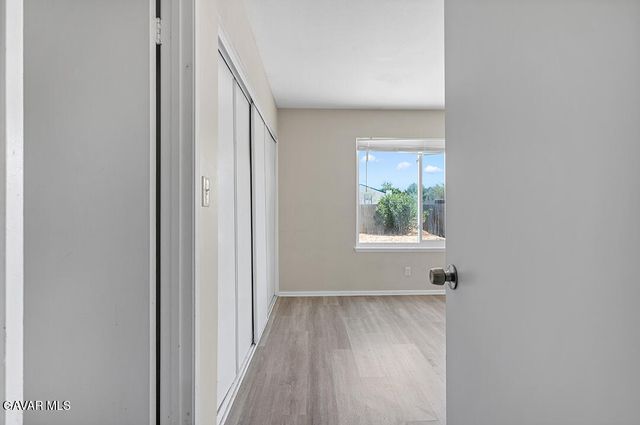 44556 Fenhold Street, Lancaster, CA 93535