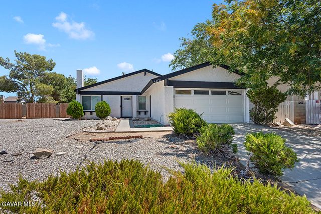 44556 Fenhold Street, Lancaster, CA 93535