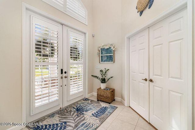 2067 Windbrook Drive SE, Palm Bay, FL 32909