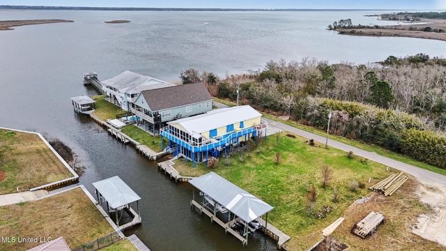 104 Wolfe Street, Bay Saint Louis, MS 39520