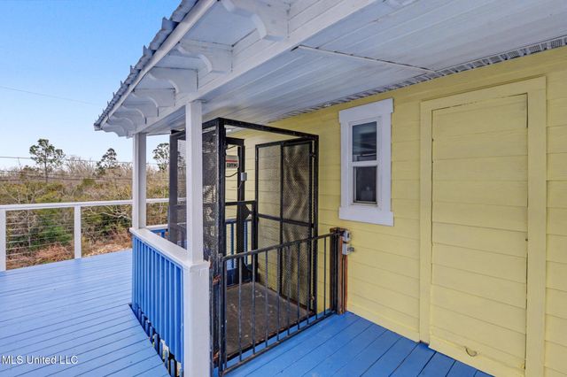 104 Wolfe Street, Bay Saint Louis, MS 39520