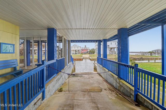 104 Wolfe Street, Bay Saint Louis, MS 39520