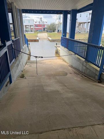 104 Wolfe Street, Bay Saint Louis, MS 39520