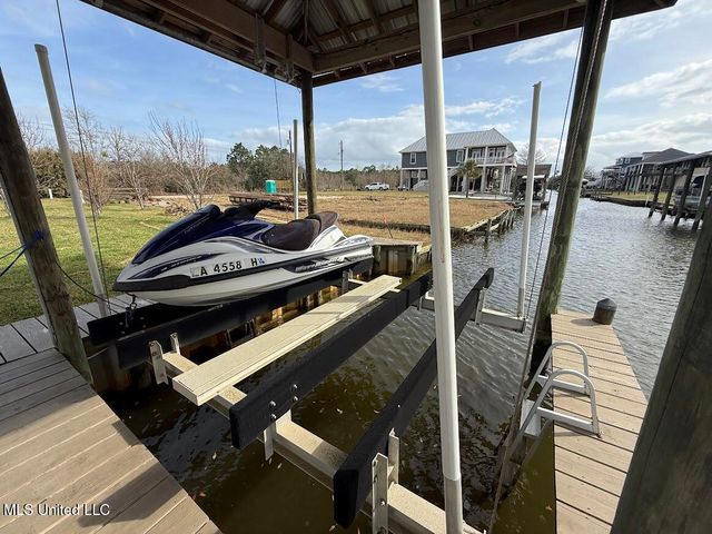 104 Wolfe Street, Bay Saint Louis, MS 39520