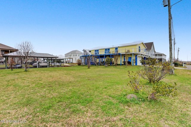 104 Wolfe Street, Bay Saint Louis, MS 39520